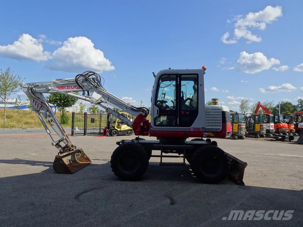 Takeuchi TB175W Hjulgravere