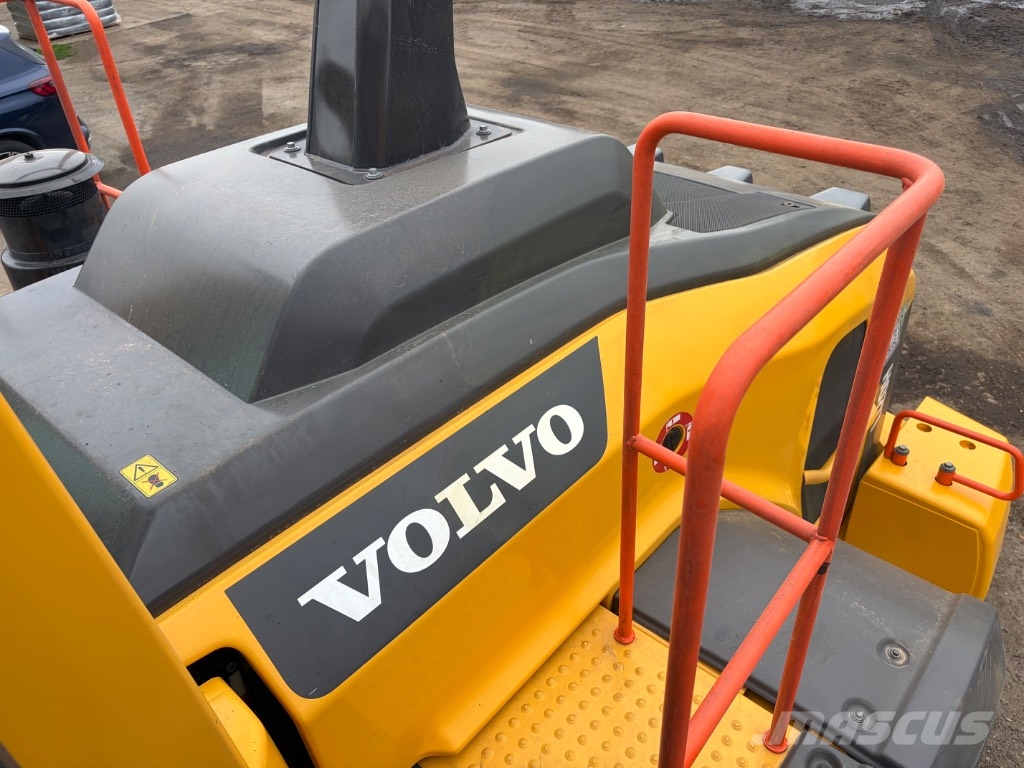 Volvo L120H Wheel loaders