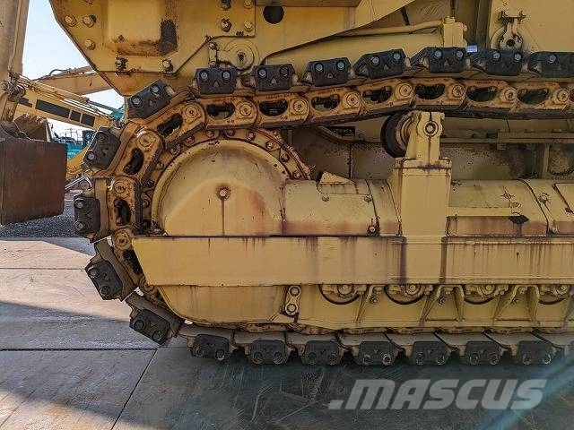 Komatsu D 75 S-5 궤도식 로우더