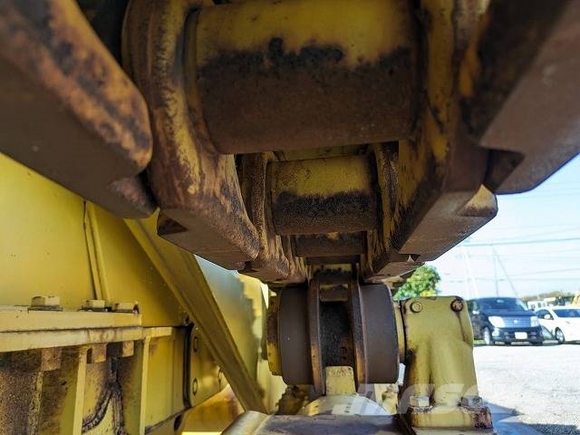 Komatsu D 75 S-5 궤도식 로우더