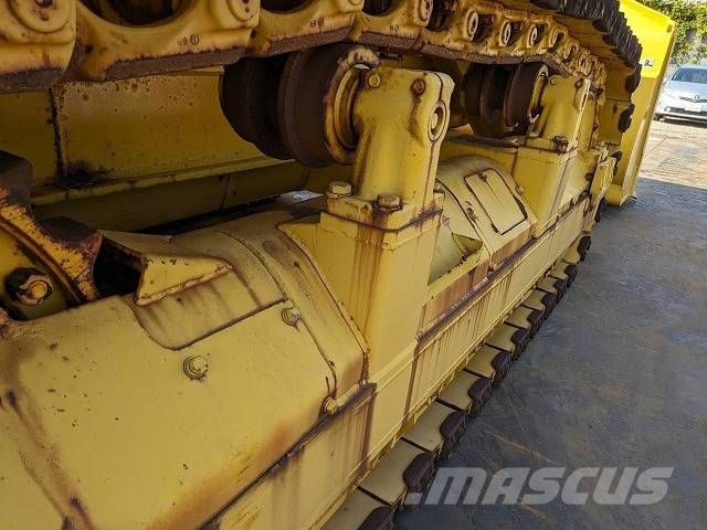 Komatsu D 75 S-5 궤도식 로우더