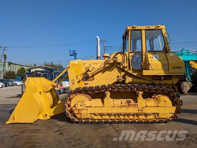 Komatsu D 75 S-5 궤도식 로우더