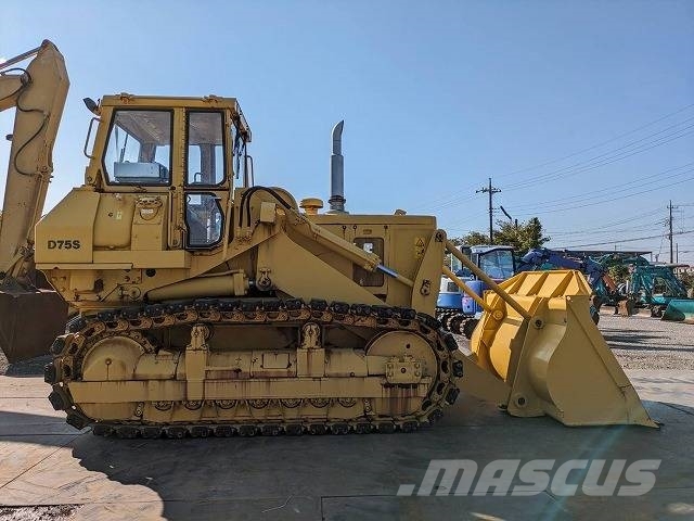 Komatsu D 75 S-5 궤도식 로우더