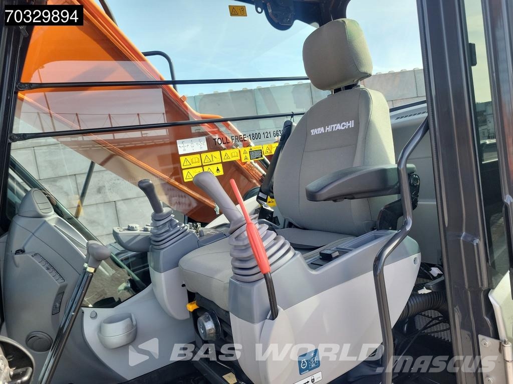 Hitachi ZX220 LC-5G Roomikekskavaatorid