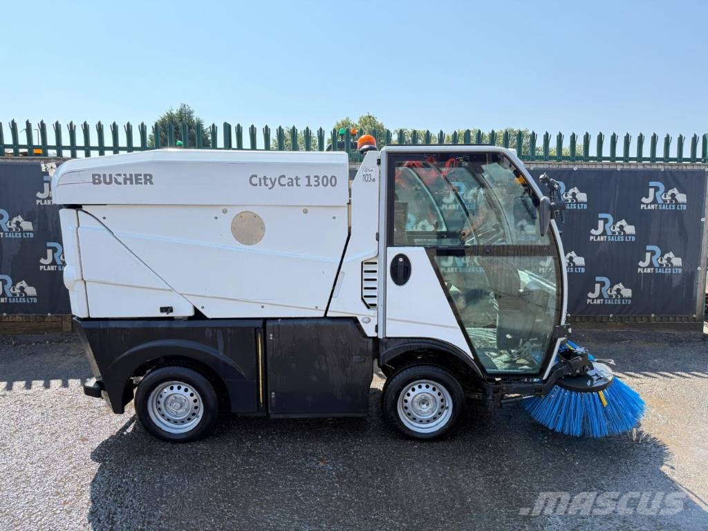 Bucher CityCat 1300 كناسات