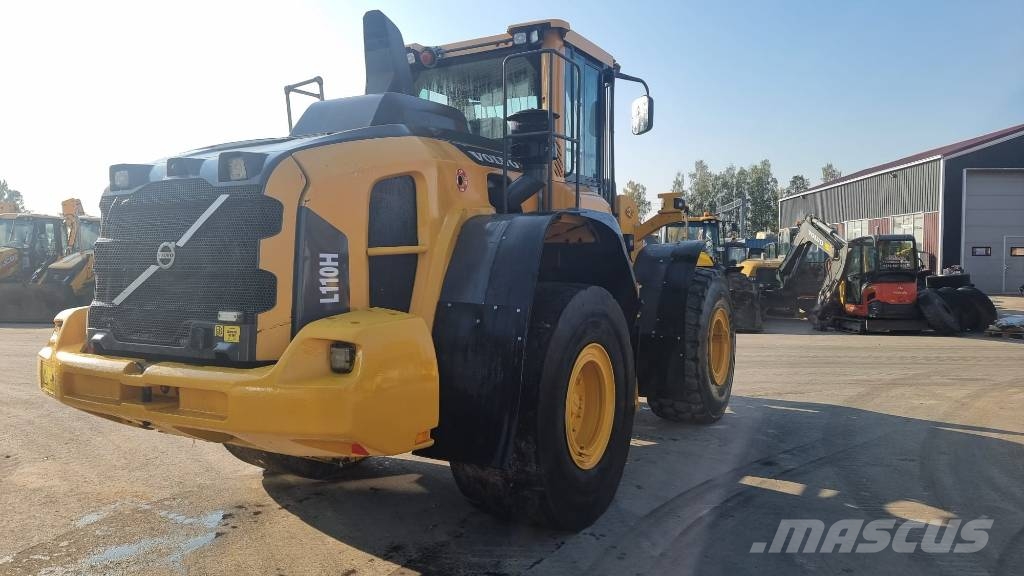 Volvo L 110 H Naudoti ratiniai krautuvai