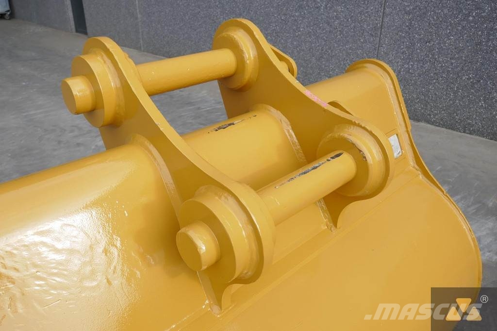 CAT 320 Bucket Buckets