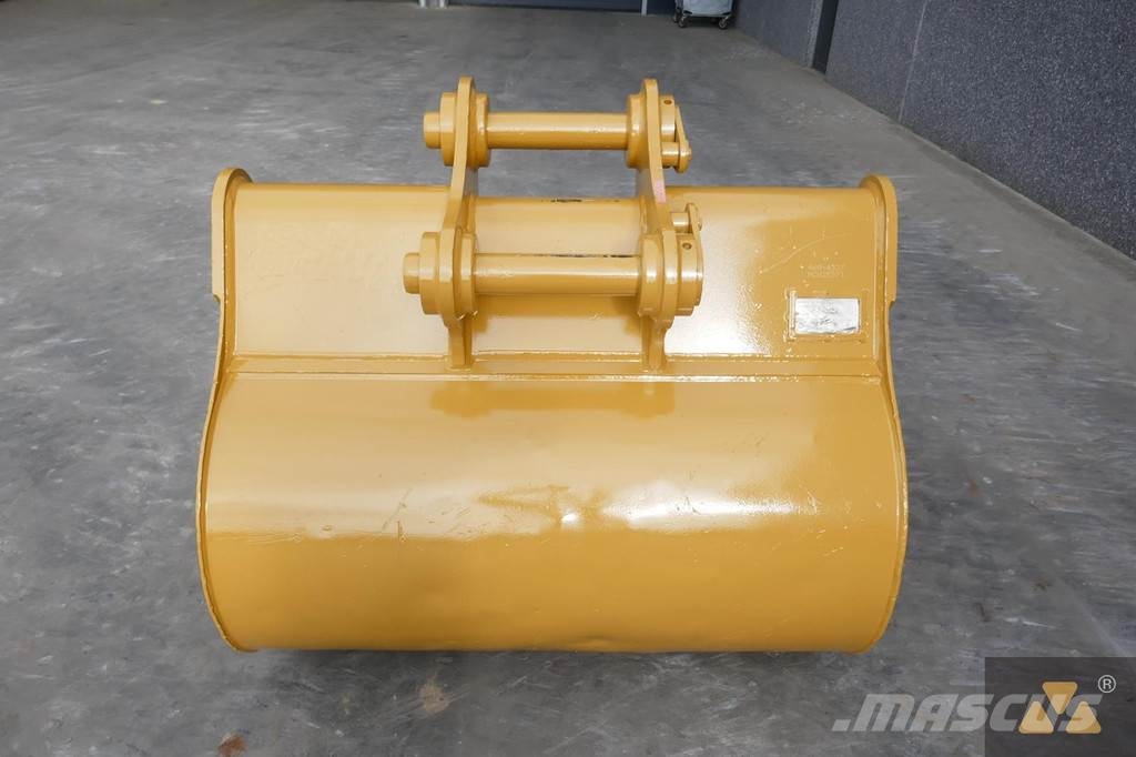 CAT 320 Bucket Buckets