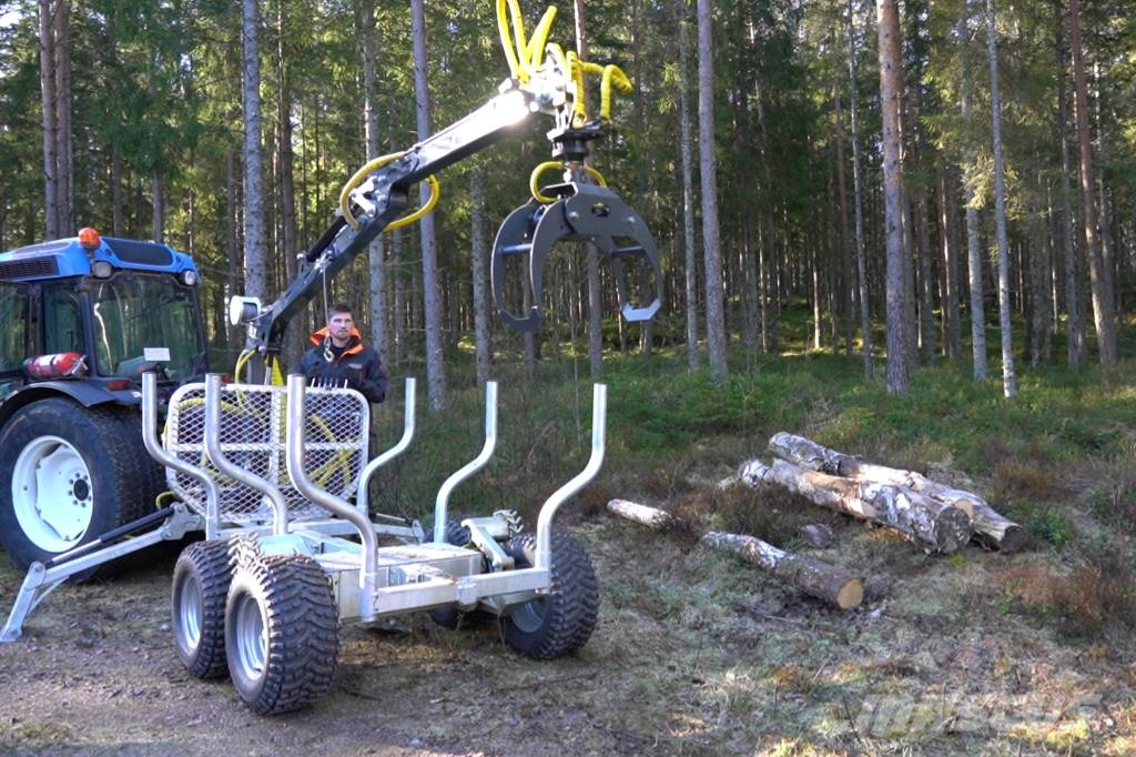 IM SKOGSVAGN 2000 - FRI FRAKT Remolques forestales