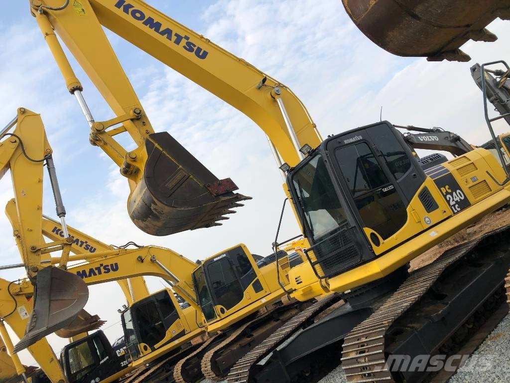 Komatsu 240-8 Escavadeiras de esteiras