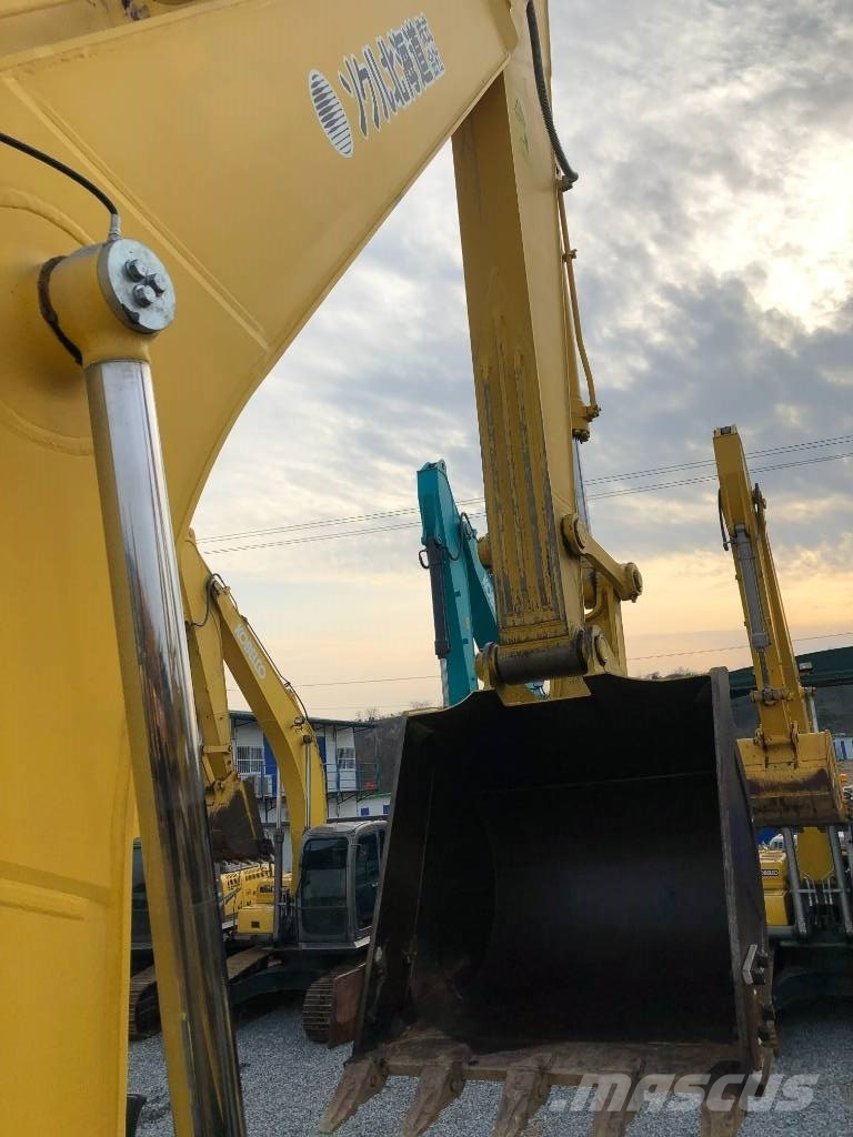 Komatsu 240-8 Escavadeiras de esteiras