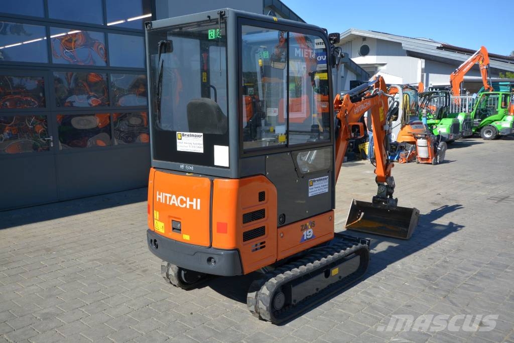 Hitachi ZX 19-6 Мини екскаватори < 7 т