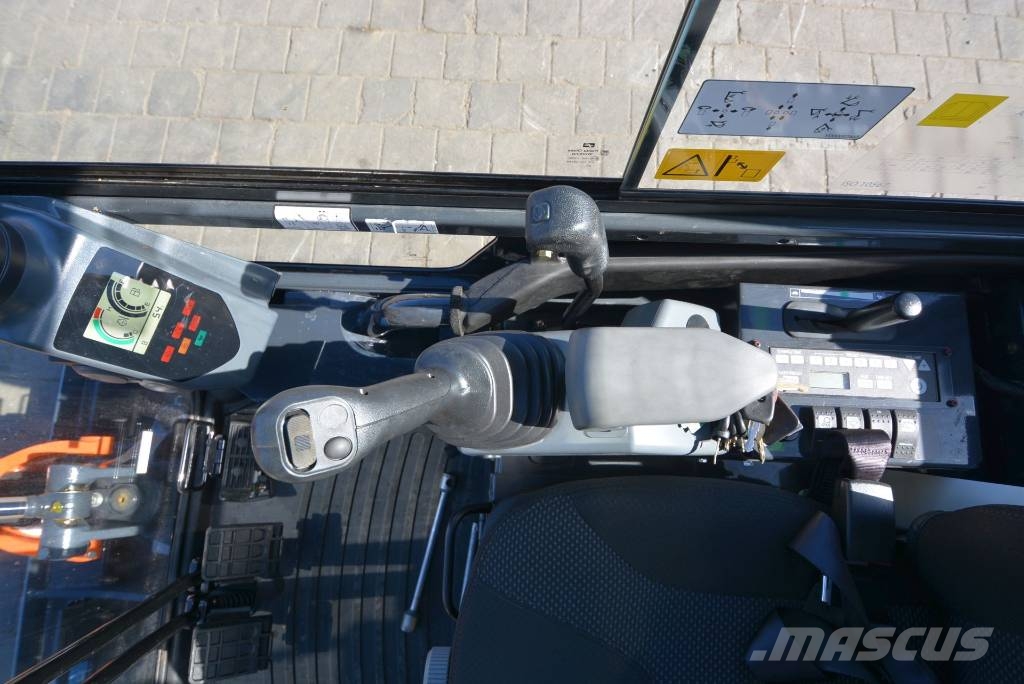 Hitachi ZX 19-6 Мини екскаватори < 7 т