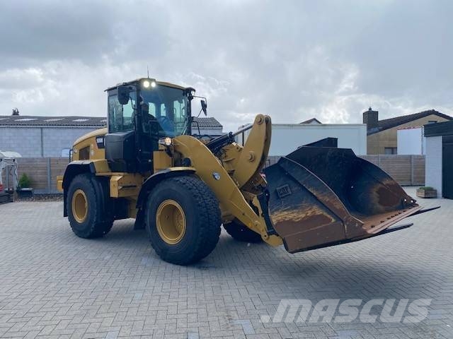 CAT 926M Kolové nakladače