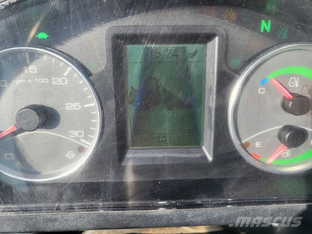 Mecalac AX 700 휠로우더