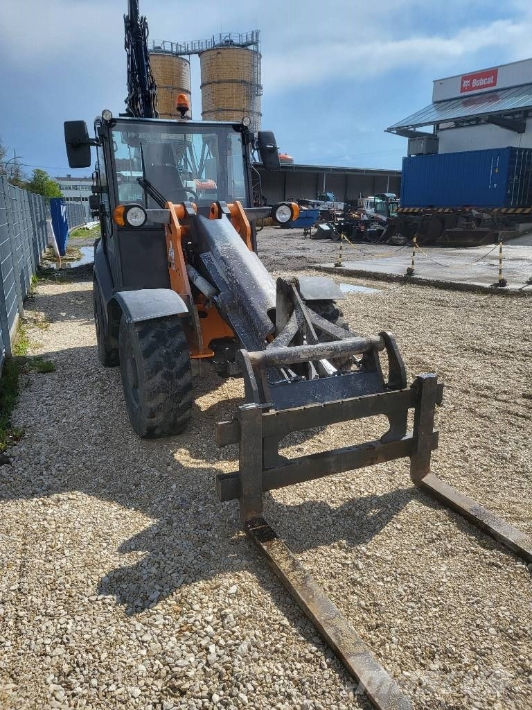 Mecalac AX 700 휠로우더