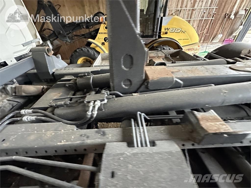 DAF FA LF260I Camiones elevadores de gancho