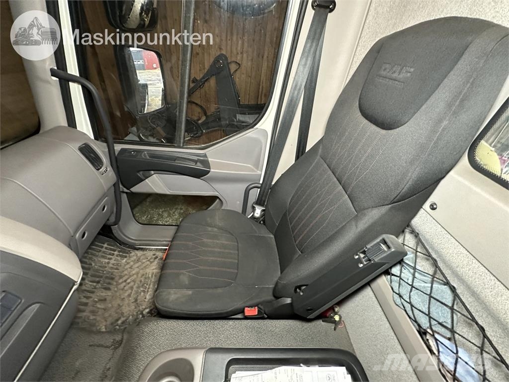 DAF FA LF260I Camiones elevadores de gancho