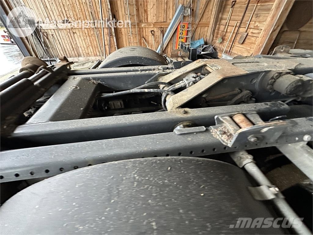 DAF FA LF260I Camiones elevadores de gancho