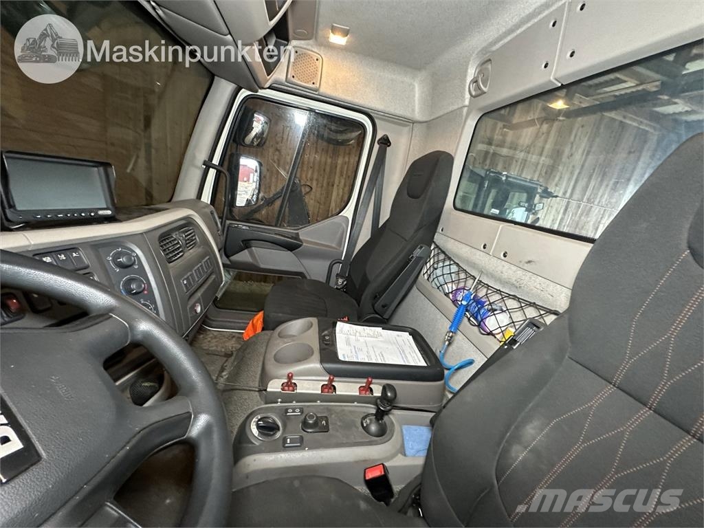 DAF FA LF260I Camiones elevadores de gancho