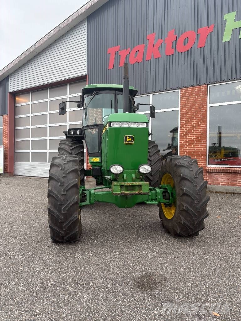 John Deere 4450 Трактори