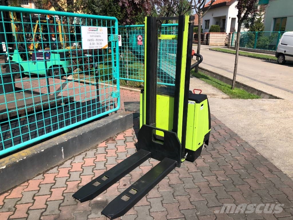Pramac LX 16/25 V-3039 Stand-in stackers