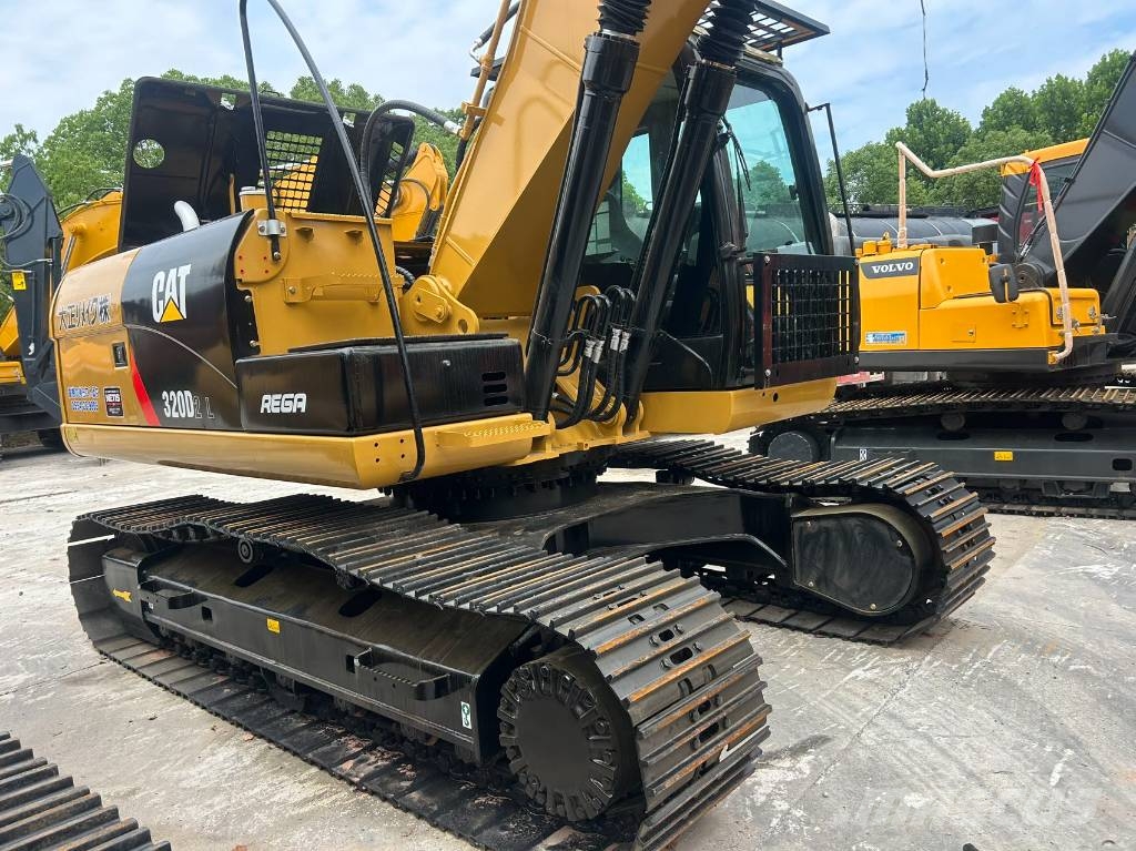 CAT 320D2L Crawler excavators