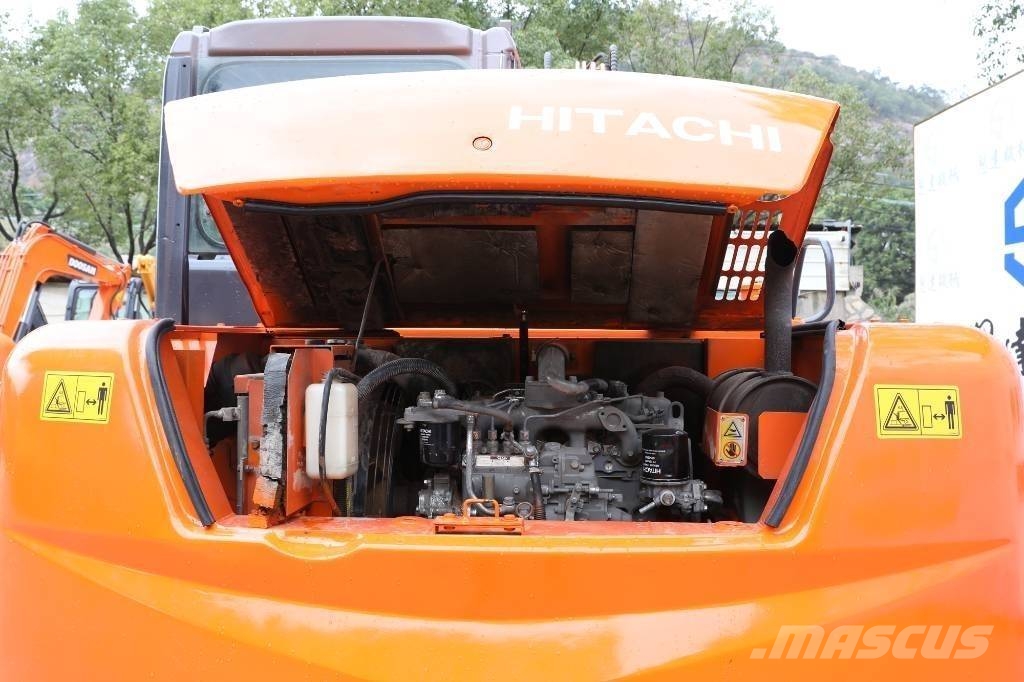 Hitachi ZX 60-5A حفارات زحافة