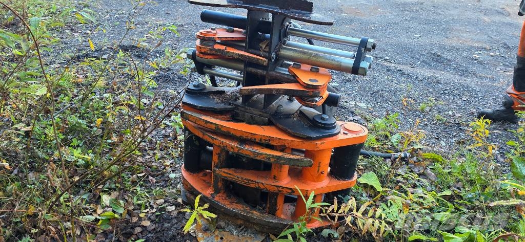 KX-Treeshears 350 Energiapuukoura Harvester heads