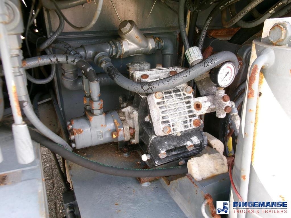Mercedes-Benz Atego 6x4 RHD Sermac SCL120 concrete pump Bombas de concreto