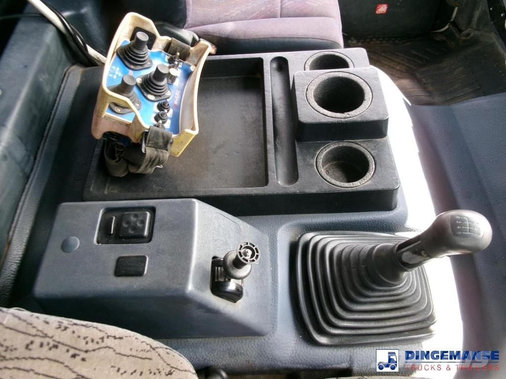 Mercedes-Benz Atego 6x4 RHD Sermac SCL120 concrete pump Bombas de concreto