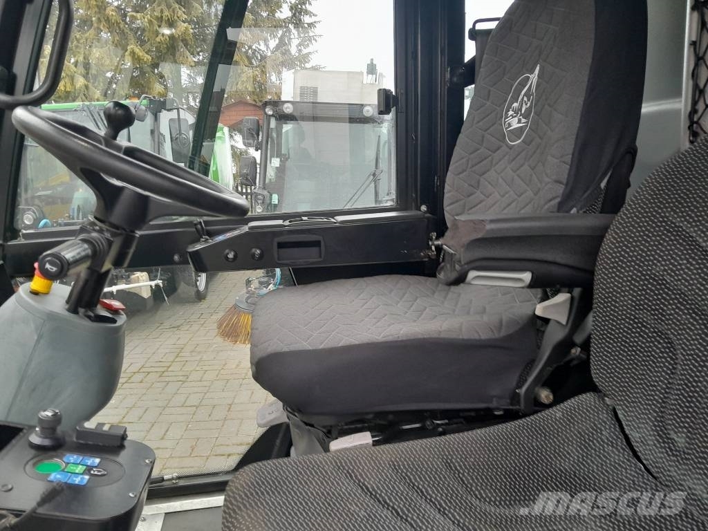 Mathieu AQUADYNE MC210 / NR 413 - 2018 Polewaczka drogowa Redskapsbærere