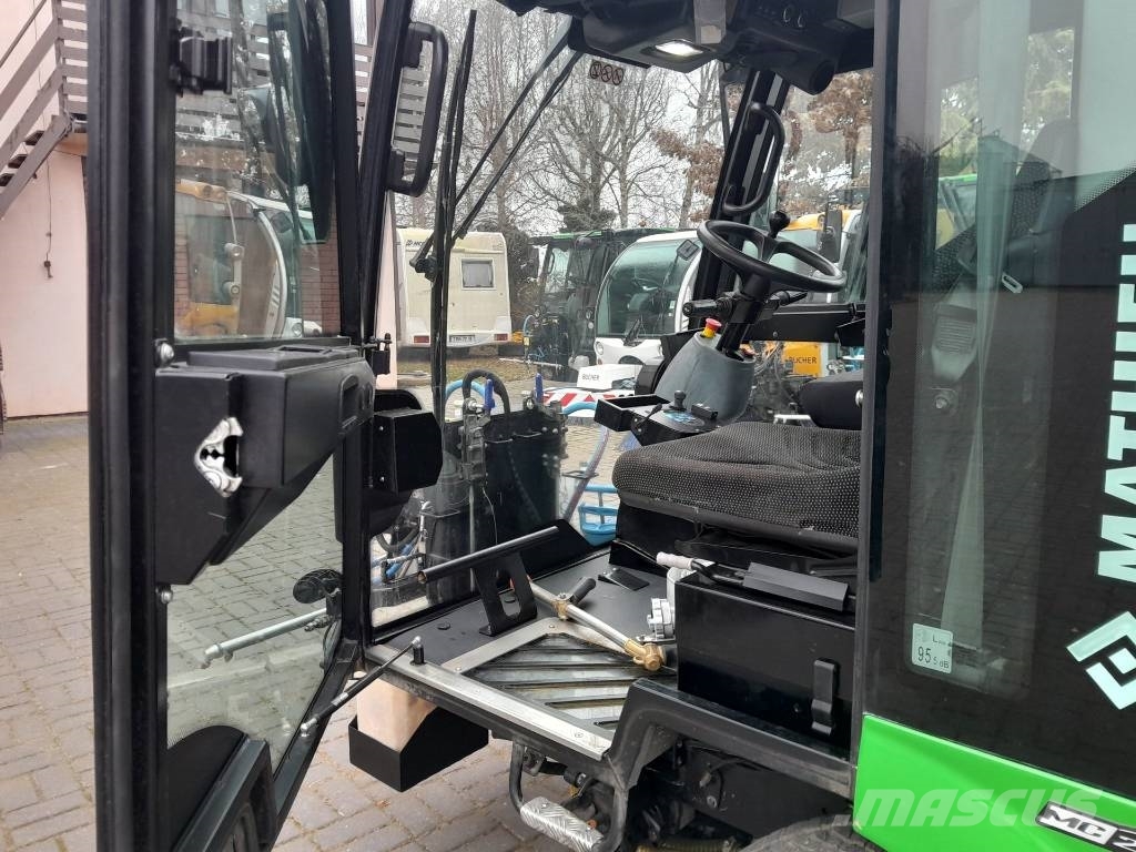 Mathieu AQUADYNE MC210 / NR 413 - 2018 Polewaczka drogowa Redskapsbærere