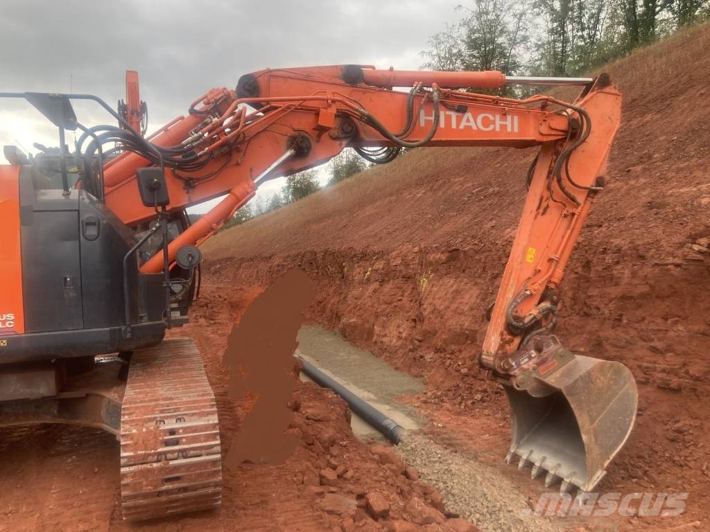 Hitachi ZX 225 US LC-6 Telakaivukoneet