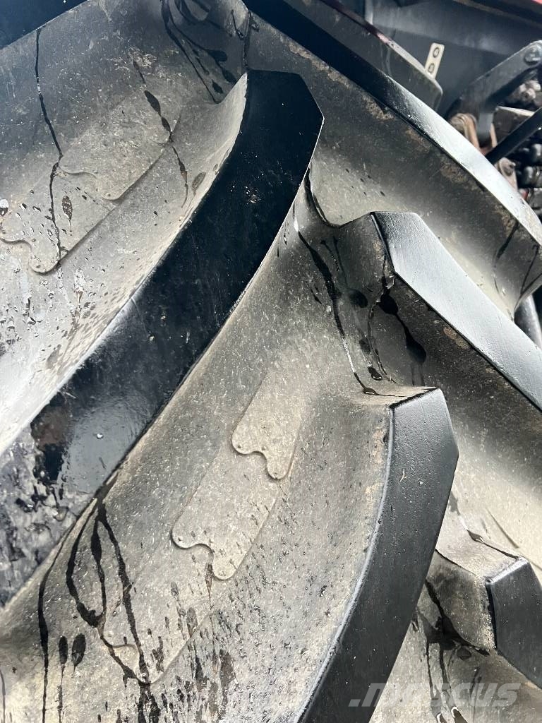 Case IH MXU 135 Traktoren