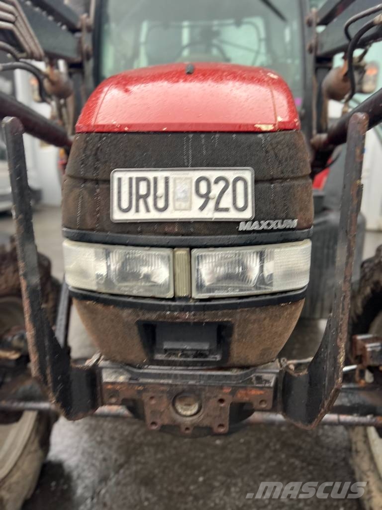 Case IH MXU 135 Traktoren