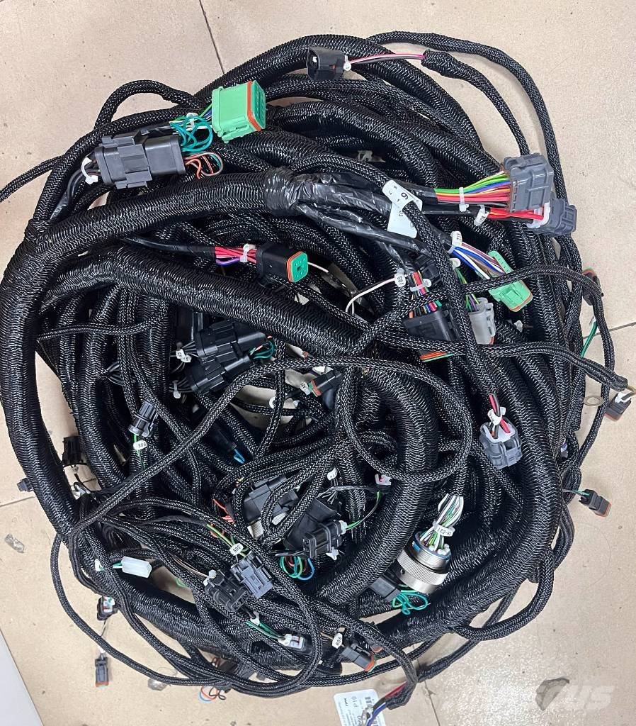 Komatsu 6212-82-8240 DBC wiring harness forD275A-5 bulldoz Άλλα εξαρτήματα