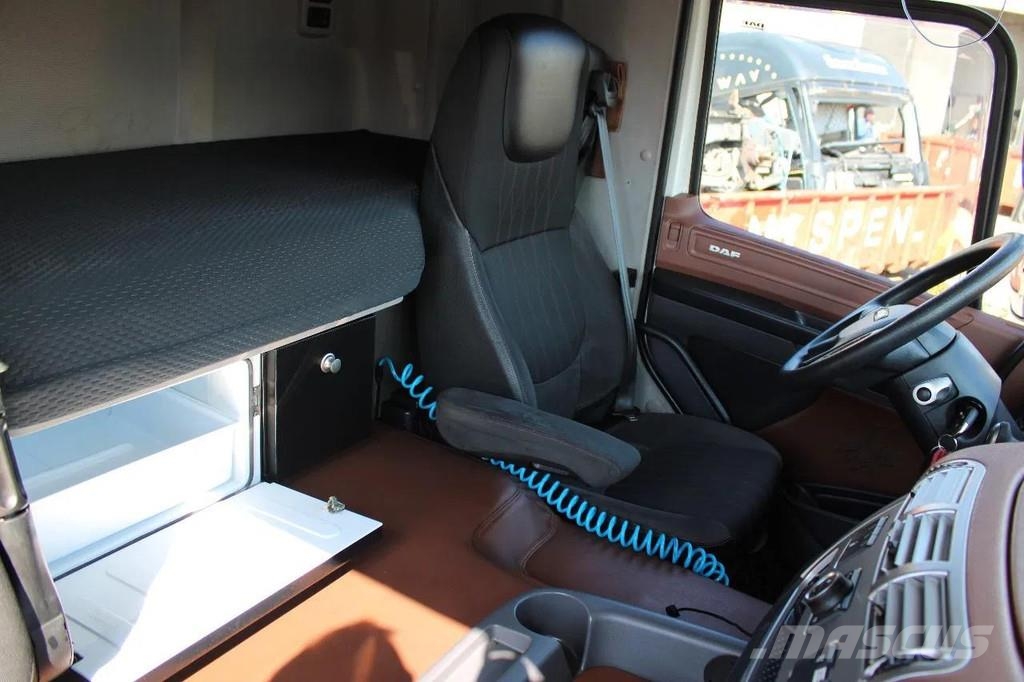 DAF CF 370 FA 370 + euro 6 + ssc + full option 平板车