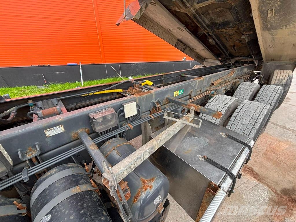 Scania R 730 8x4*4 RETARDER / BOX L=6073 mm Kipper