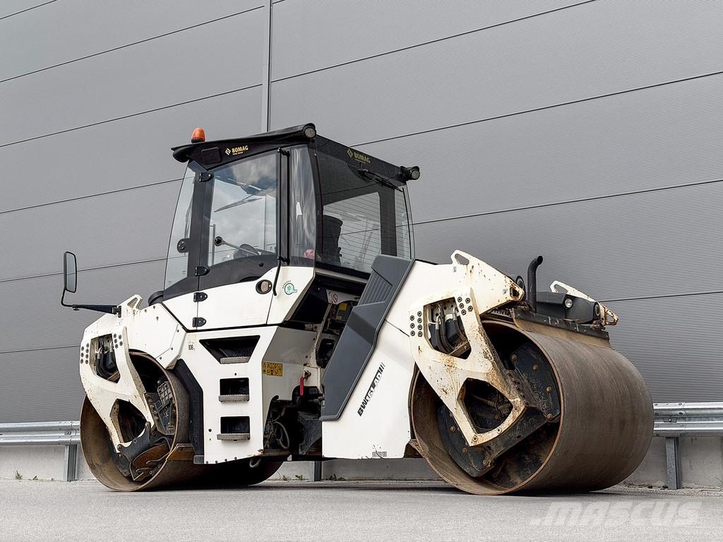 Bomag BW 161 AD-5 مداحل ثنائية الاسطوانة
