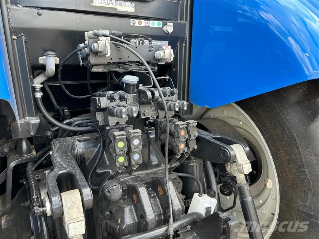 New Holland T7.260 Traktory