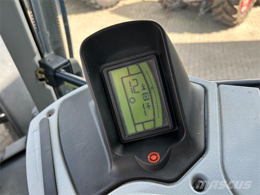 New Holland T7.260 Traktory