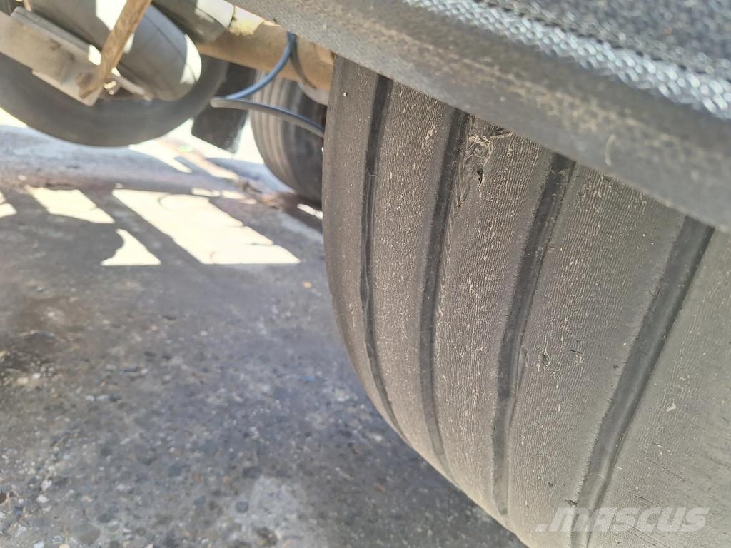 Fruehauf T38N Semirremolques portacubetas