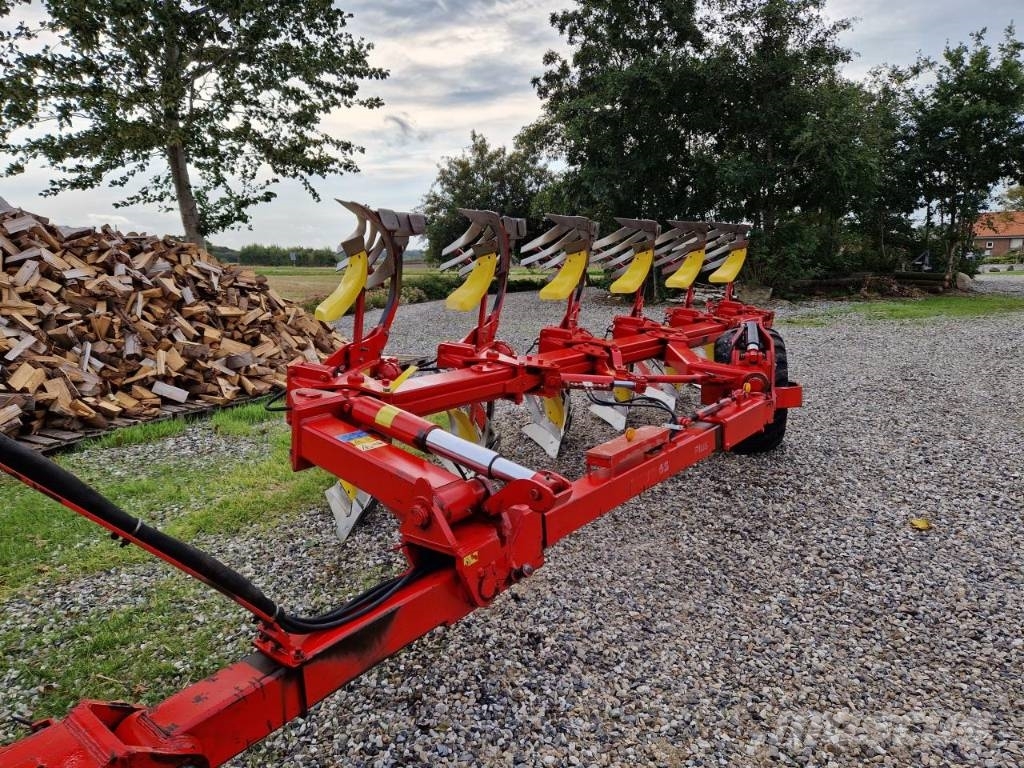 Pöttinger Servo 65 Plus 双向犁