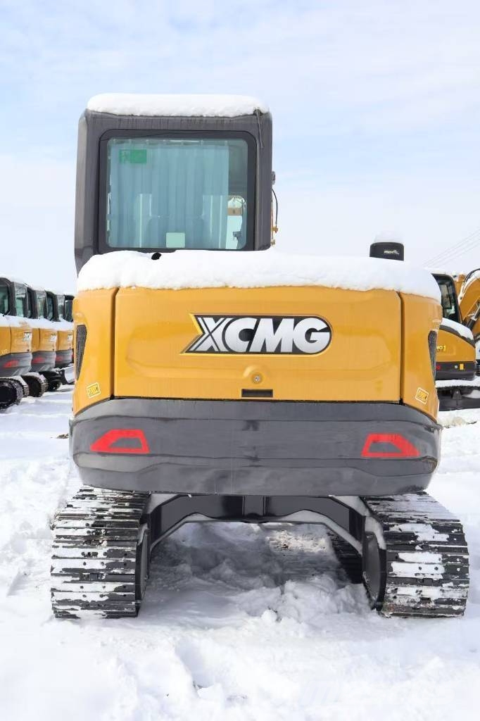 XCMG XE60G Верижен екскаватор