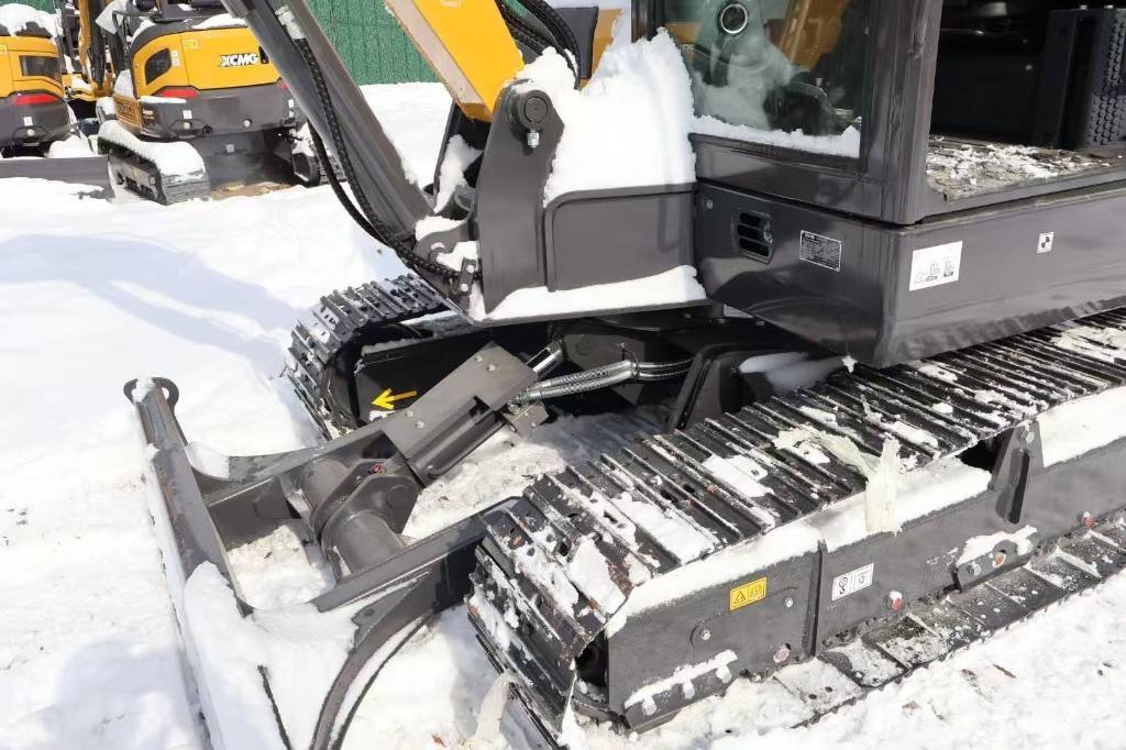XCMG XE60G Верижен екскаватор