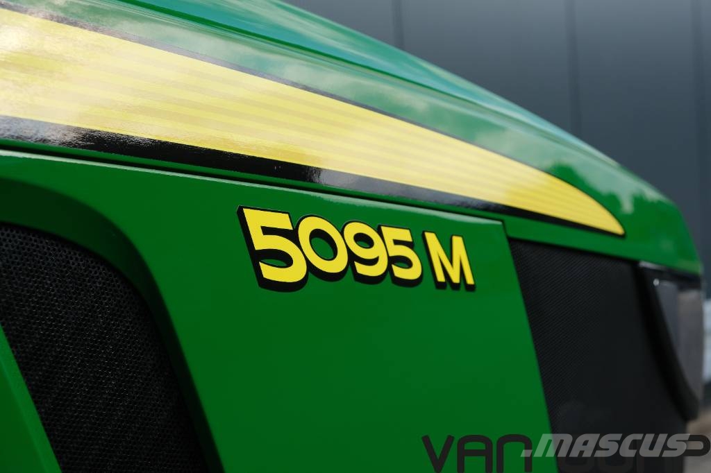 John Deere 5095 M | 2024 | 267h | (v.g.l. 6M95 ) Traktorji