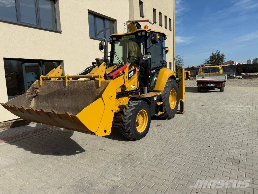 CAT 428F2 Retrocargadoras