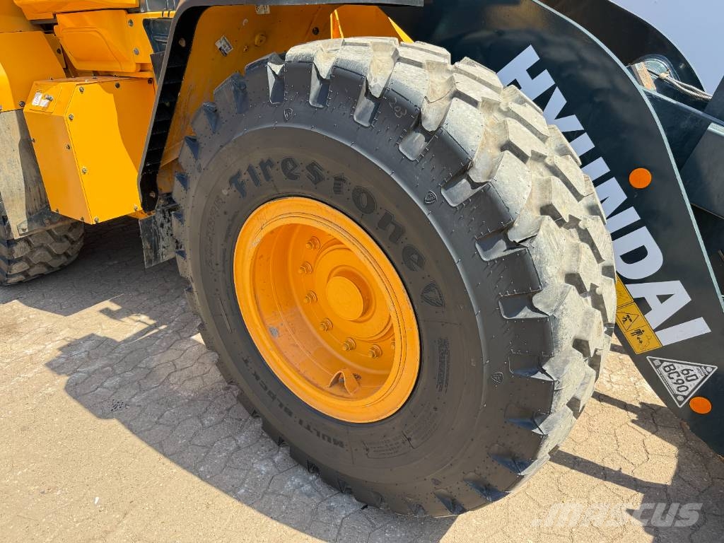 Hyundai HL940A - Weight System / Automatic Greasing Naudoti ratiniai krautuvai