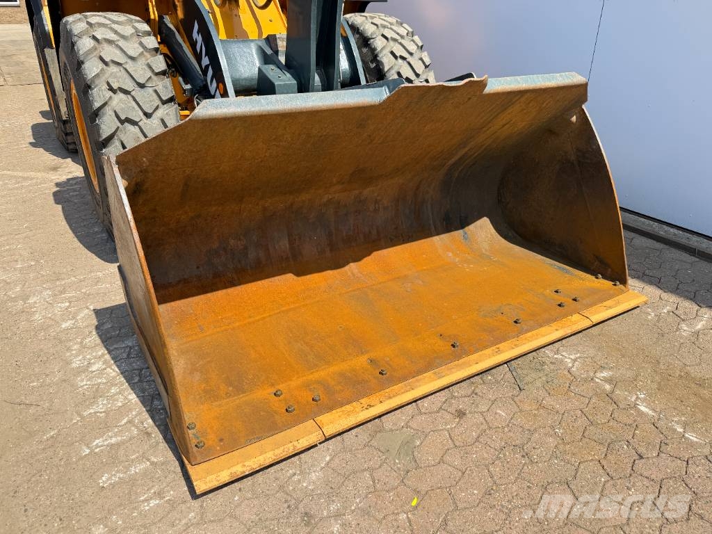 Hyundai HL940A - Weight System / Automatic Greasing Naudoti ratiniai krautuvai